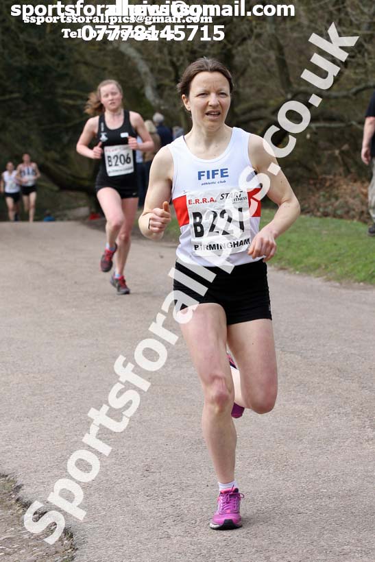 Senior womens 6 Stage Relay, ERRA 12 and 6 Stage Relays, Sutton Coldfield. Photo: David T. Hewitson/Sports for All Pics